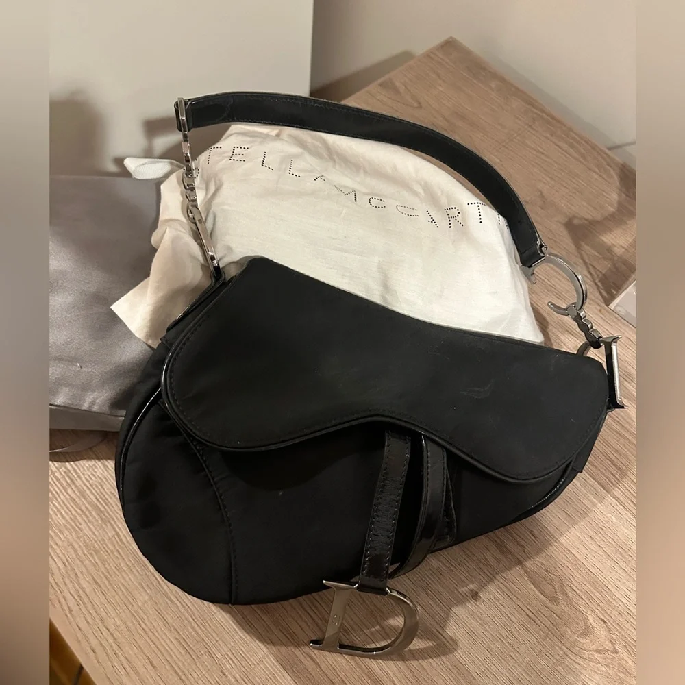 Christian Dior black saddle bag - Picture 3 of 7
